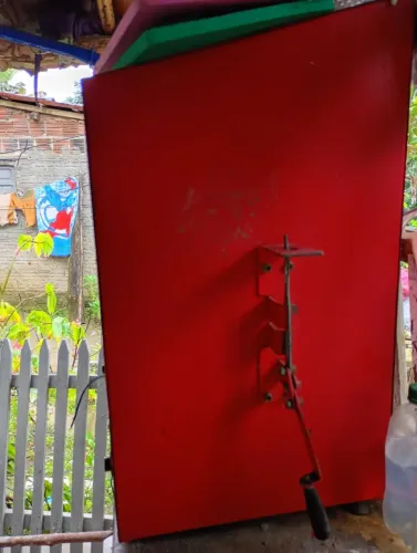 Vende-se maquina de chinelo