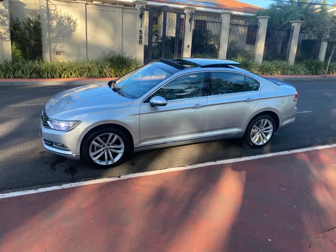 Volkswagen Passat Comfortline 2.0 TSI 220cv Tip. 2016
