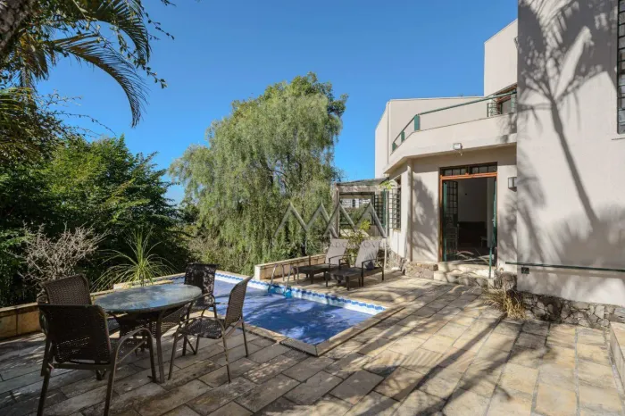 Casa à Venda no Condominio Ville De Montagne | 4 Quartos - 430 m²