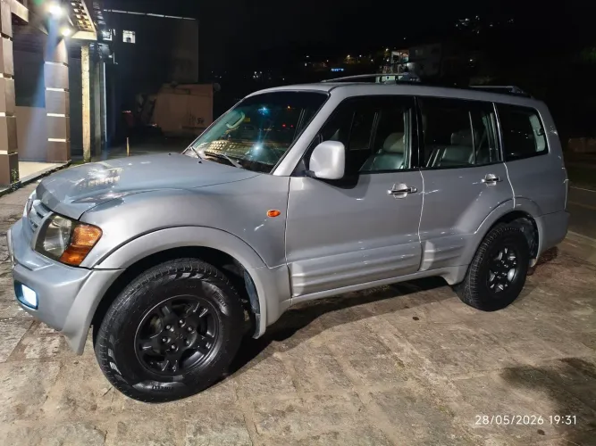 Mitsubishi Pajero GLS 2.8 Diesel Turbo Aut. 2001