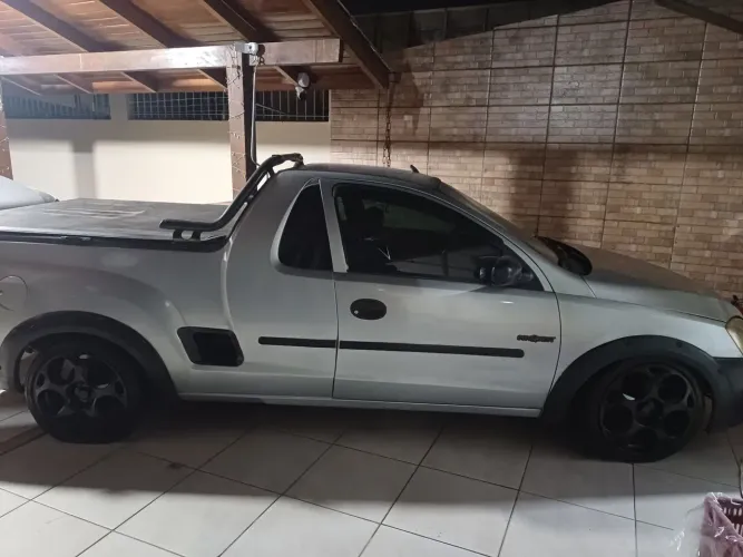 Chevrolet Montana 1.4 8V Conquest Econoflex 2P 2010