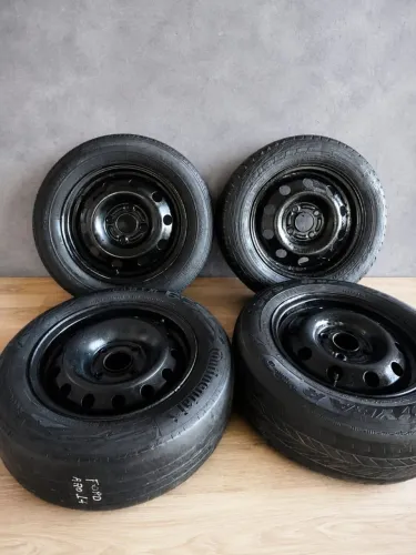 Jogo de roda de ferro para ford, cintroen, pegout