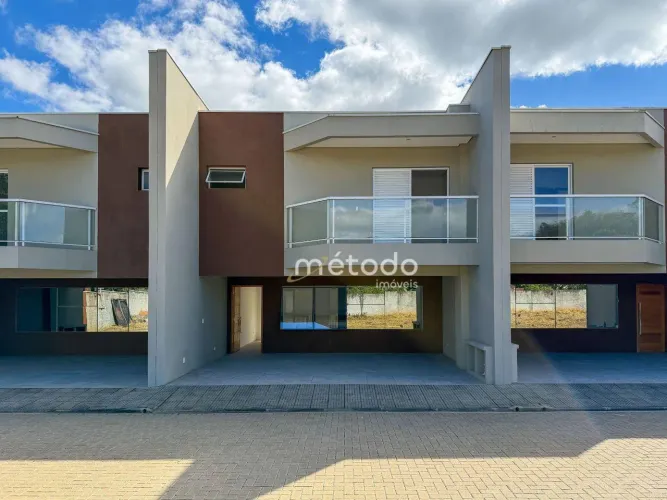Casa com 3 quartos à venda, 141 m² por R$ 890.000 - Condomínio Reserva da Freguesia - Guar