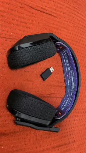 Headset Gamer Sem Fio Logitech G535 LIGHTSPEED