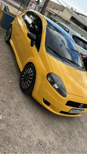 Fiat Punto Sporting 1.8 Flex 8v/16v 5P 2010