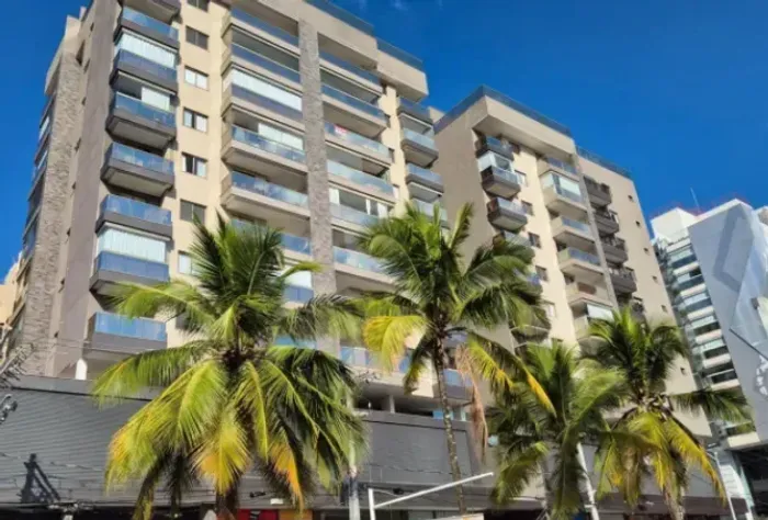 Duplex para aluguel ou venda tem 206m2 com 4 quartos em Praia da Costa - Vila Velha - ES