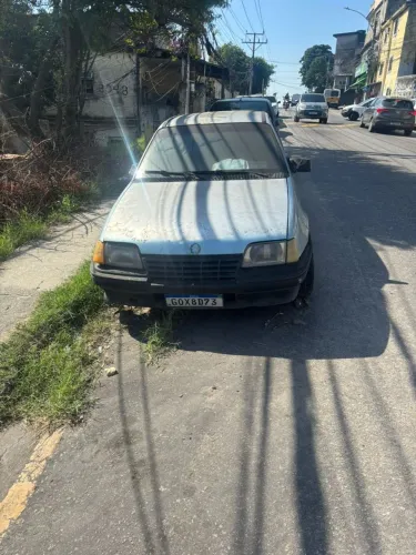 Chevrolet Kadett GLS 1.8 EFI / Sl/e 1.8 (álcool) 1989