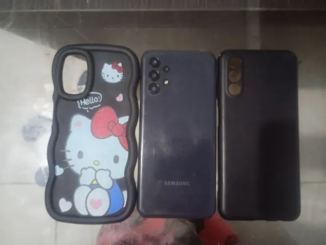 Celular A13 semi novo