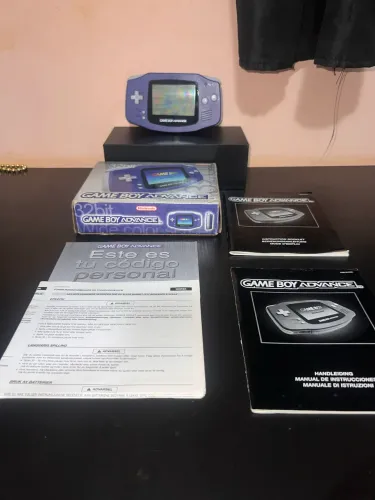 VENDO GAME BOY ADVANCE