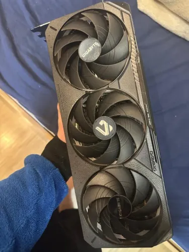 RTX 5080 Gigabyte Gaming OC 16GB GDDR7 - IMPECÁVEL