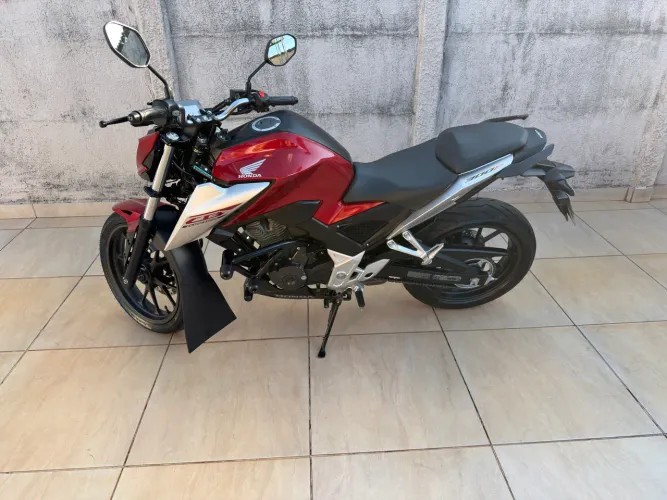 CB 300 F Twister 25/26 Ipva pago