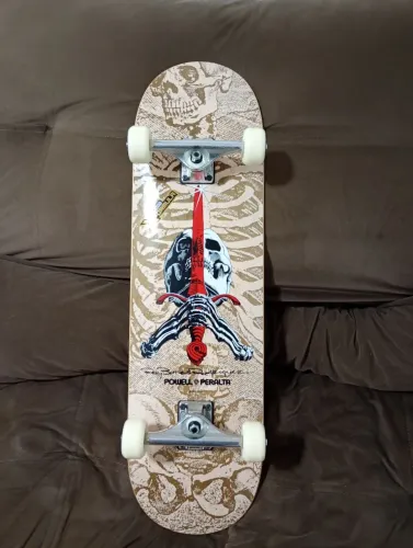 Skate Powell peralta 9.0 Profissional