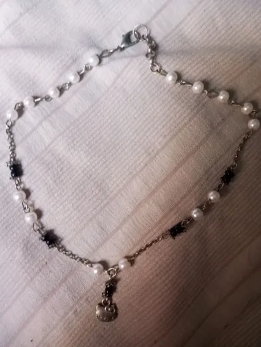 Hello Kitty choker