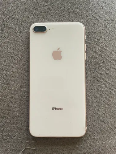 iPhone 8 Plus