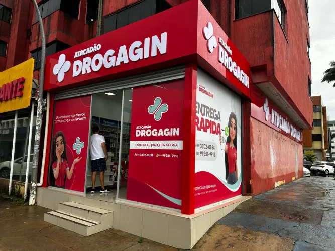 Farmácia Drogaria ótima localização 