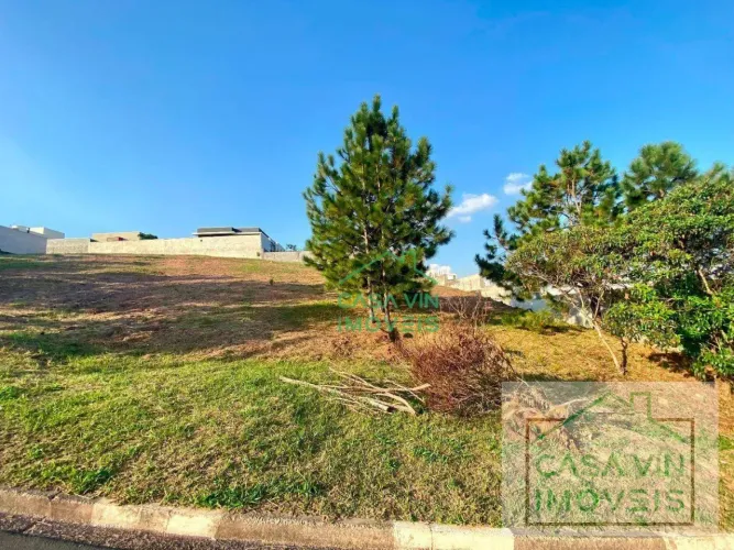 Terreno à venda, 1000 m² por R$ 700.000,00 - Condomínio Residencial Villa Lombarda - Valin