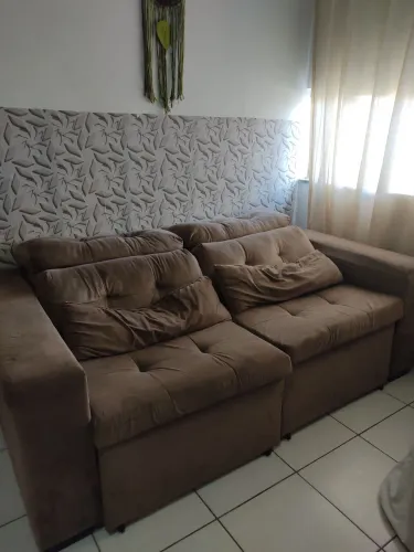Sofá retrátil