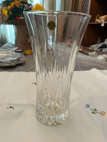 Vaso cristal RCR lapidado