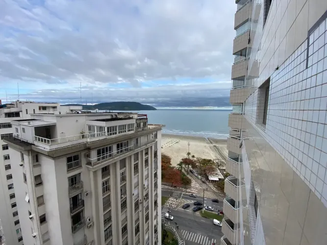 Imóvel para aluguel tem 58 metros quadrados com 2 quartos em Boqueirão - Santos - SP
