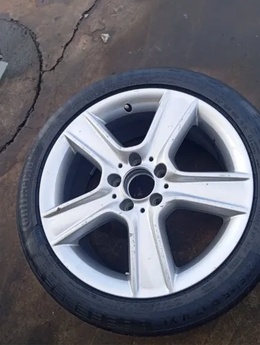 Roda Da Mercedes C180. 225/45r17 Original 