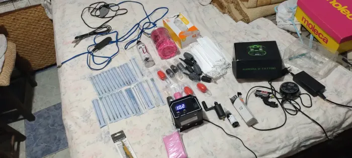 Lote tatuador não vendo nada separado 