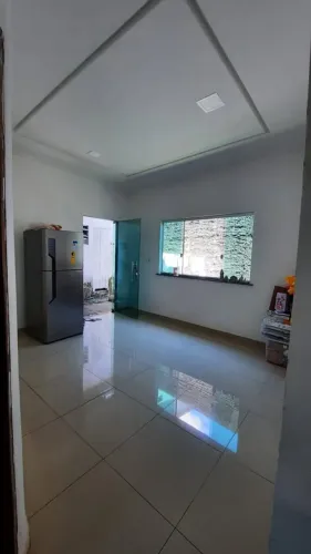 Ponto comercial com casa e garagem