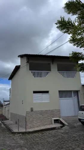 Alugo ou vendo primeiro andar