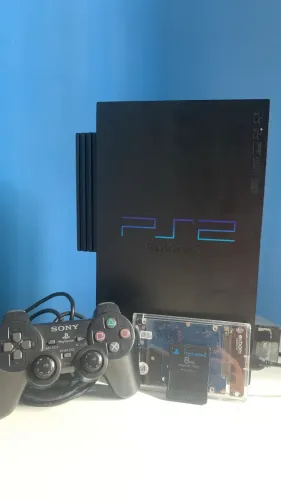PlayStation 2 fat + HD externo 250GB