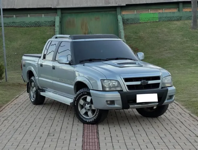 Chevrolet S10 P-up Executive 2.4 MPFI F.power CD 2010