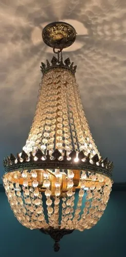 Lustres estilo retrô em bronze com cristal
