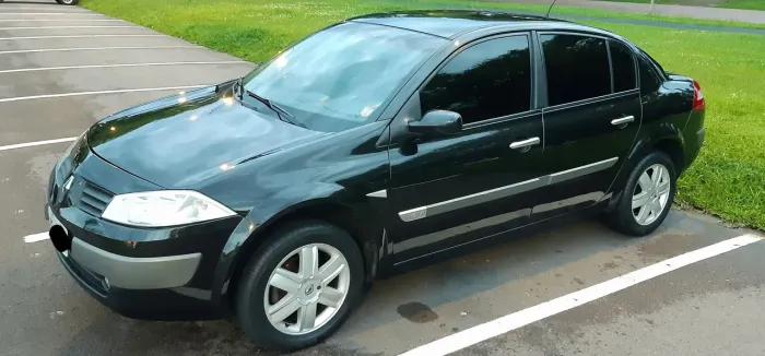 Renault Megane Sedan Dynamique Hi-flex 1.6 16V 2008
