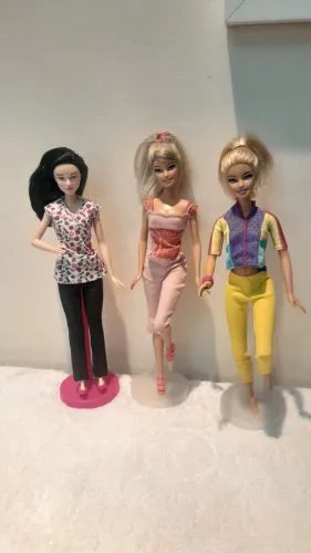Barbies MATTEL 