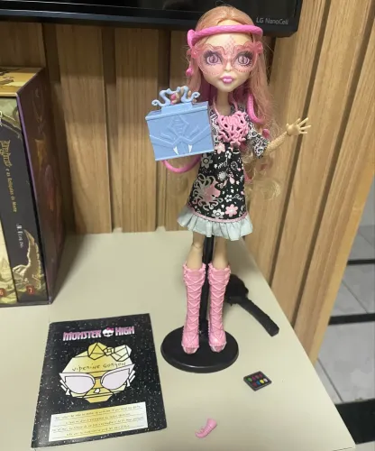 Monster High Viperine Acessórios Originais Completa Sem Caixa