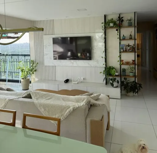 Cidade do Porto | 144m² | 4 Suítes | Reformado | Porteira Fechada | 3 Vagas