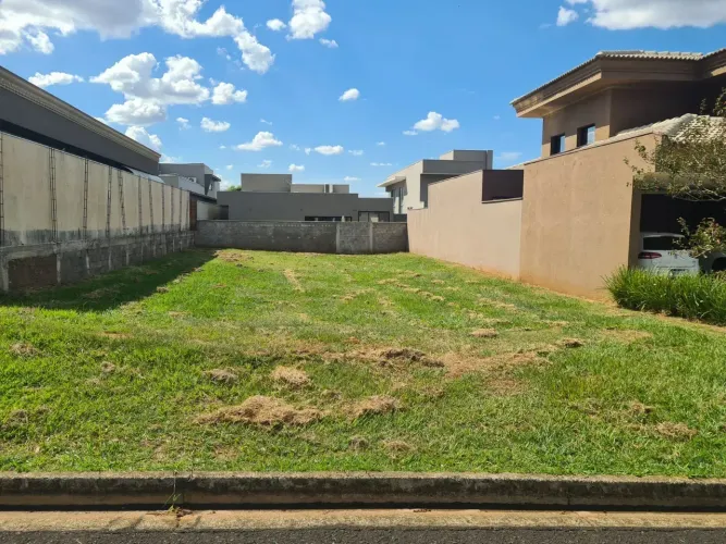 Lote à Venda  Condomínio Buona Vita, São José do Rio Preto.
