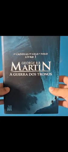 A guerra dos tronos - George R.R martin