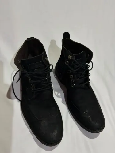 Bota masculina John John