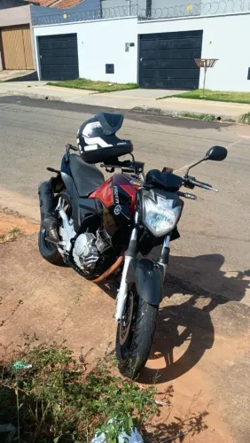Fazer 250 2011 modelo 2012