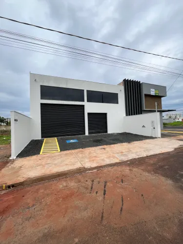 Galpão Comercial Uberlândia MG | 300m² | Alugado por R$ 8 Mil/Mês.