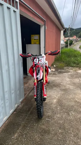 CFR 250r Mix motor 300cc