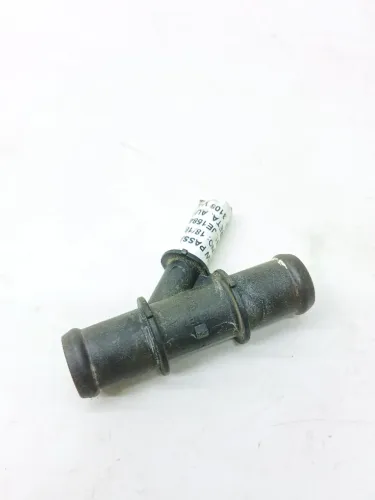 Flange Mangueira Radiador Vw Passat Tsi 2.0 2011 2012