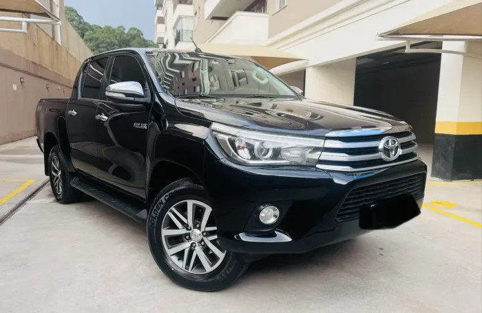 Toyota Hilux CD SRX 4X4 2.8 TDI 16V Diesel Aut. 2016