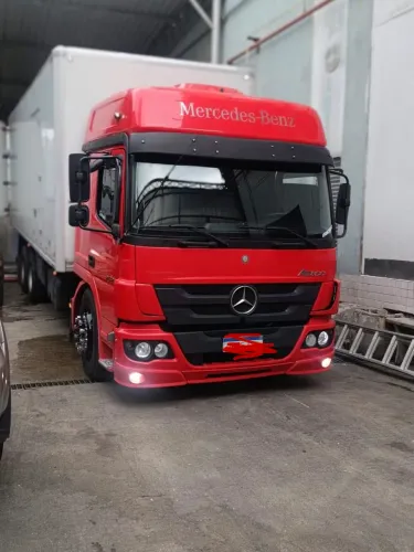 Mercedes 2425 Truck 