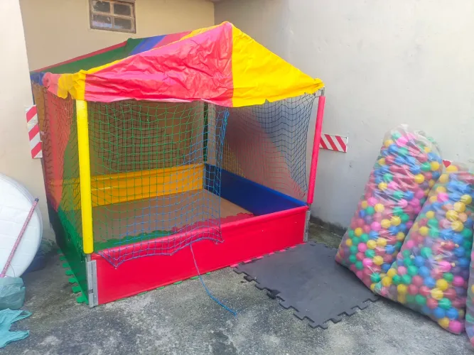 Piscina de Bolinhas 
