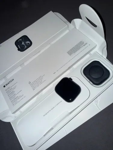 Apple Watch S 11 - 46mm
