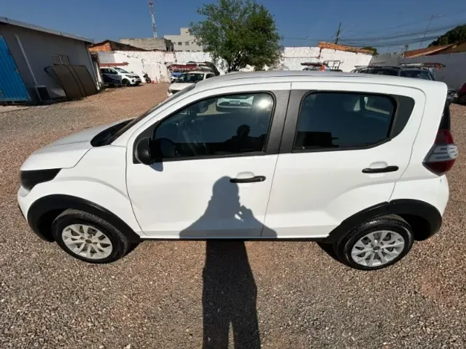 Fiat Mobi Like 1.0 Fire Flex 5P. 2021