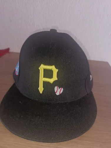 Estou vendendo boné original pirates baseball 