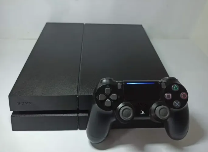 PlayStation 4 500GB Completo + 11 Jogos Originais + Controle |