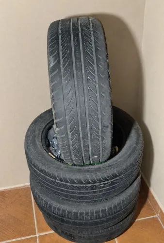 Pneu Aro 15 - 195/85/15