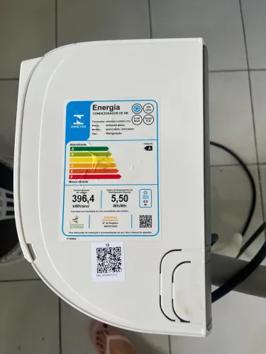 Ar-condicionado Springer Midea Inverter 9000 BTUs Econômico - Estado de Novo